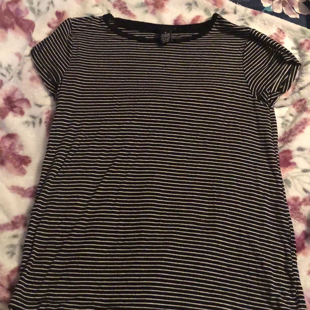 Shirt - Picture 2 of 2